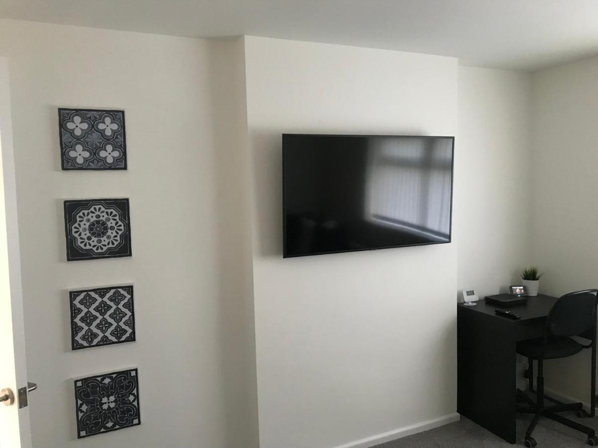 Property Hunter 25 Дарлингтон Экстерьер фото